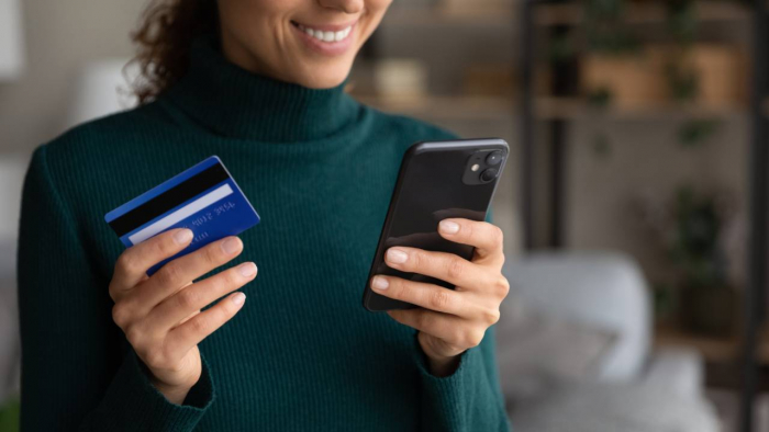 How Direct Deposit Paycards Provide Fast Access to Worker Wages